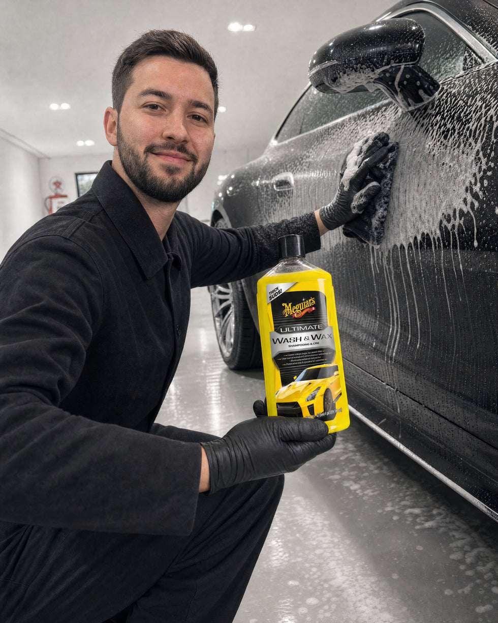 Detailing1 Hero: Autoshampoo — Waschen und schützen in einem Gang (Mobile)