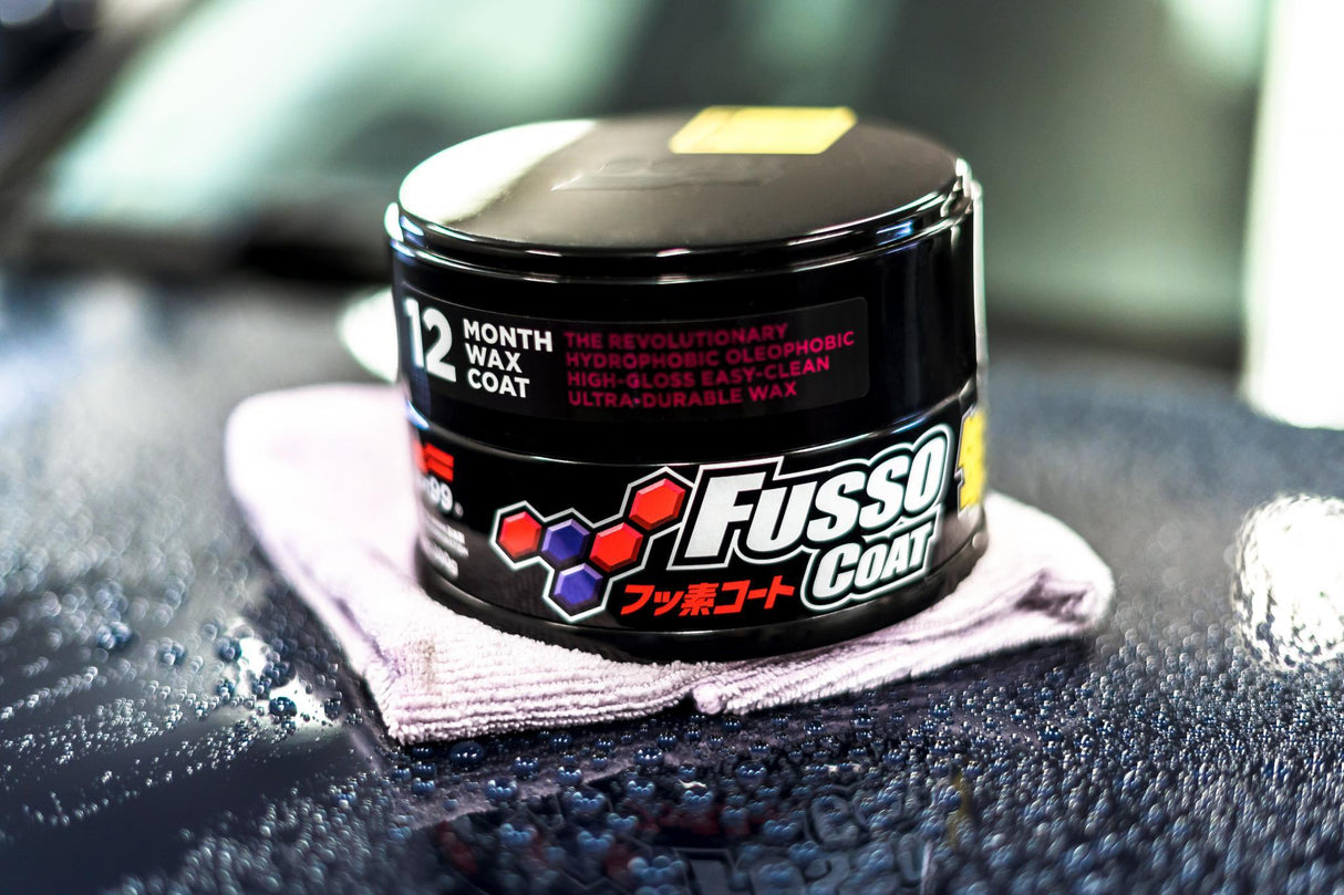 Soft99 Fusso Coat 12 Months Wax Dark Wachsversiegelung 200g